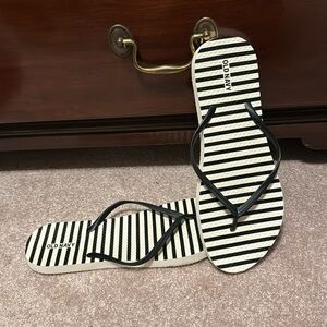 Striped sandals size 10